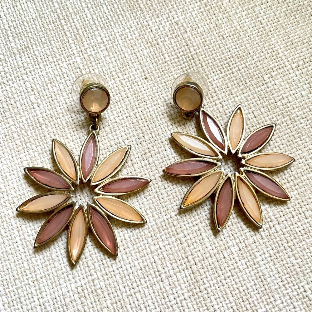Fashion earrings